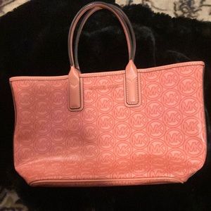 Peach tote